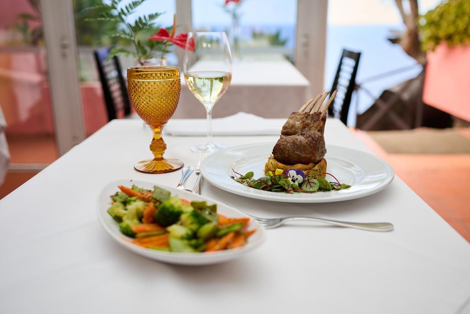 Inn & Art Madeira Caniço Dış mekan fotoğraf