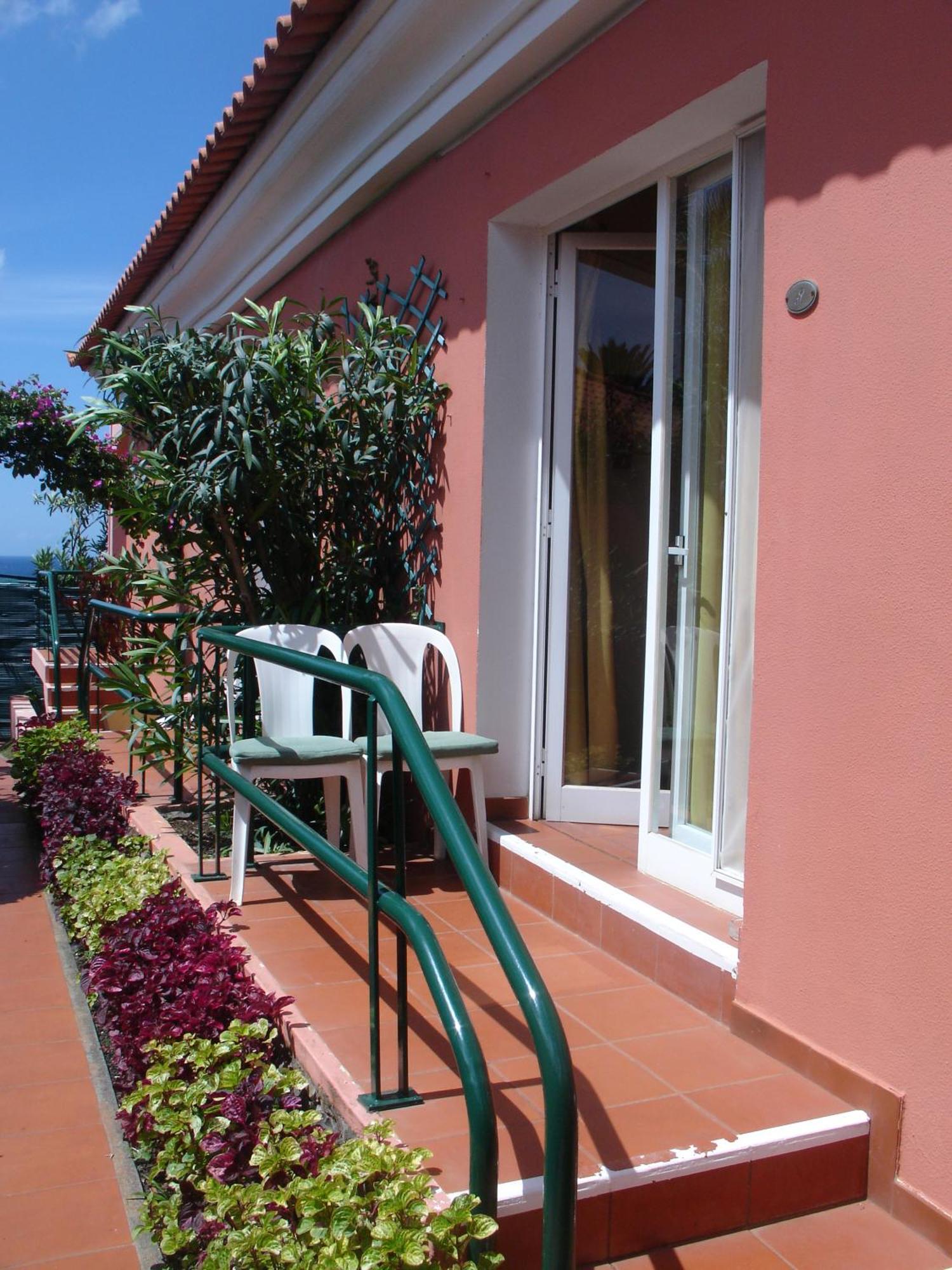 Inn & Art Madeira Caniço Dış mekan fotoğraf